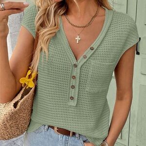 Mint Green Button-Up Short Sleeve Top